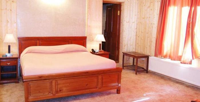 Nedous Hotel